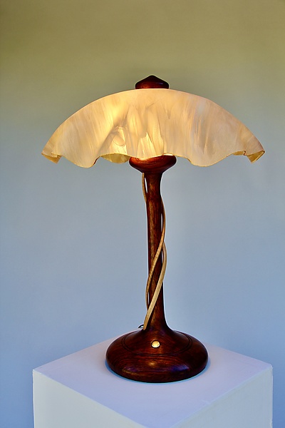 Double Tendril Table Lamp